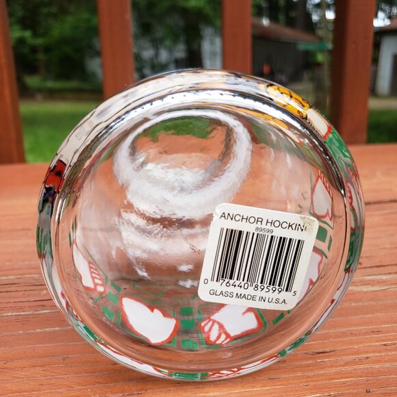 Vintage Anchor Hocking Winnie The Pooh & Piglet WINTER THEMED Glass Jar With Lid - Picture 11 of 16